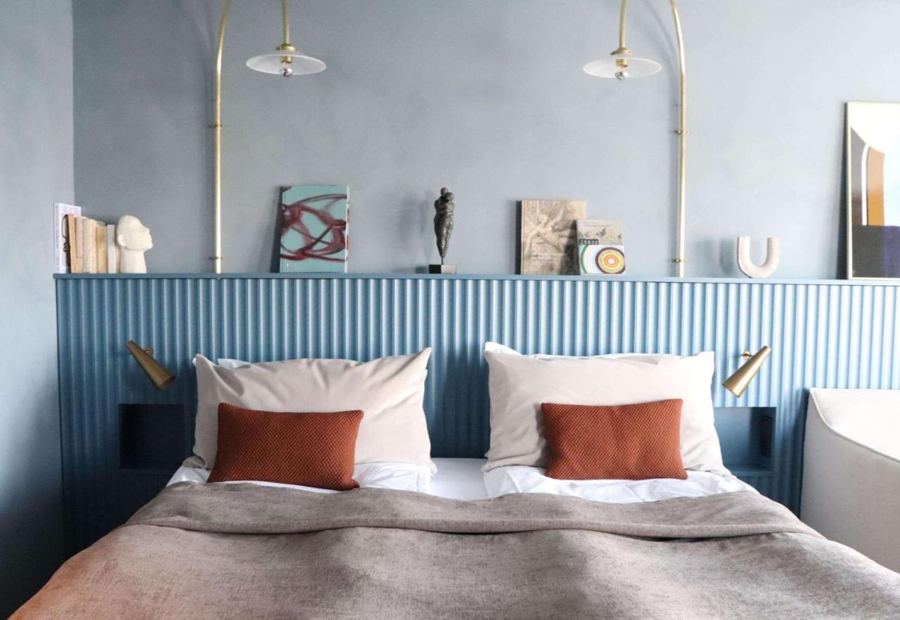 Deluxe King Room,1378210691:JPEG