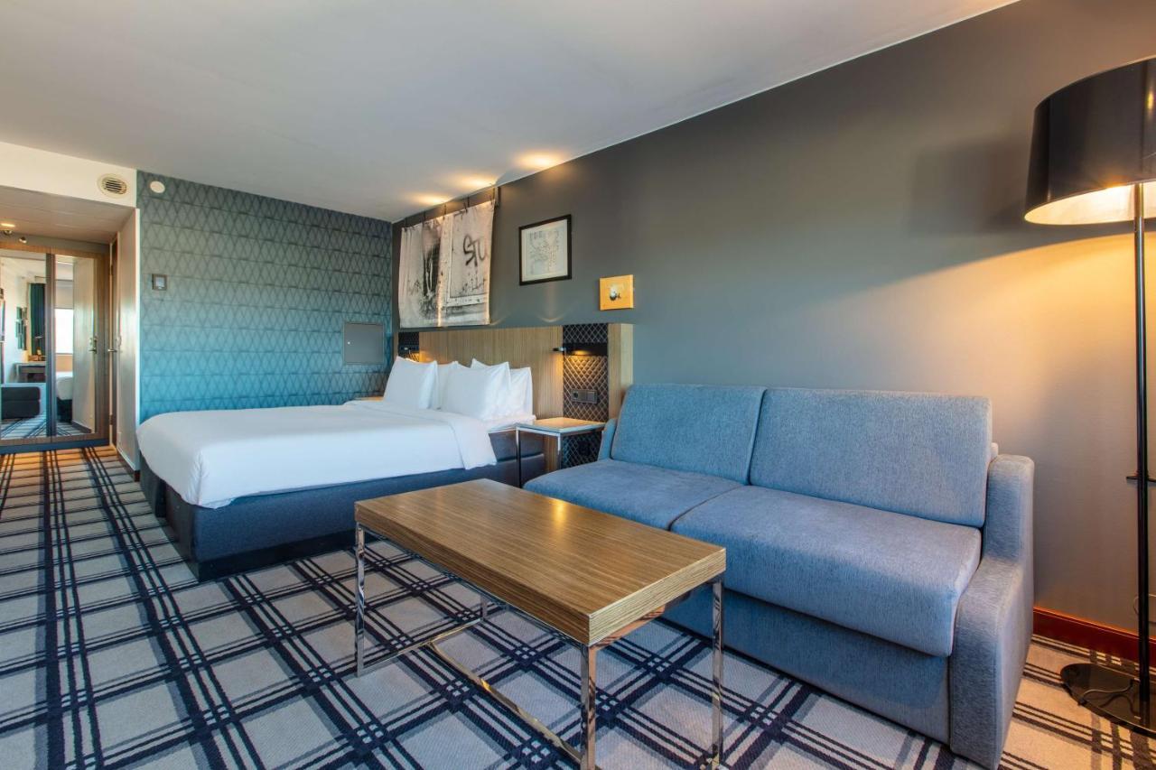 Deluxe Room,1370593814:JPEG