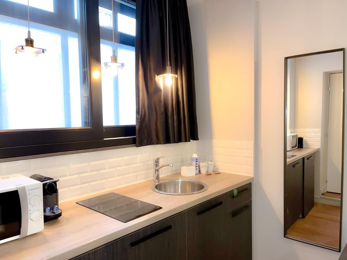 Studio Kitchenette