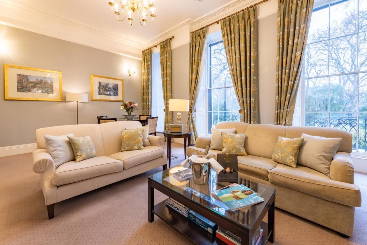 Virginia Woolf Signature Suite