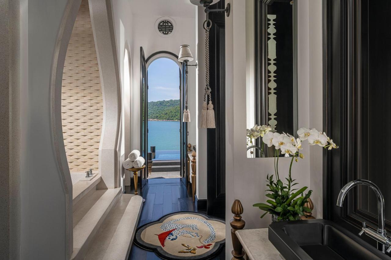 One-Bedroom Seaside Villa