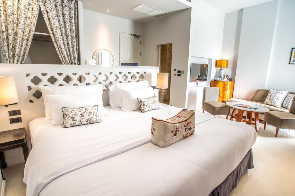 Junior Suite Garden Terrace