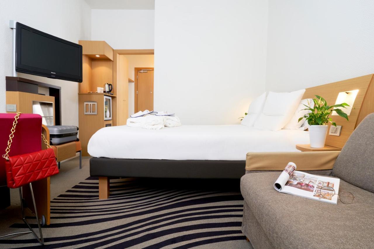 HOT DEAL Triple room,1380242372:JPEG