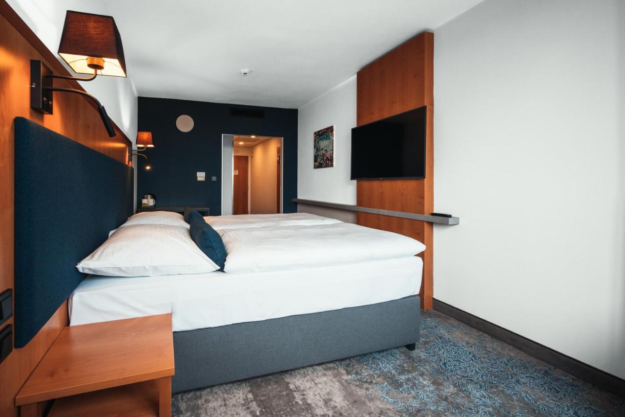 Classic Double Room Pool Access