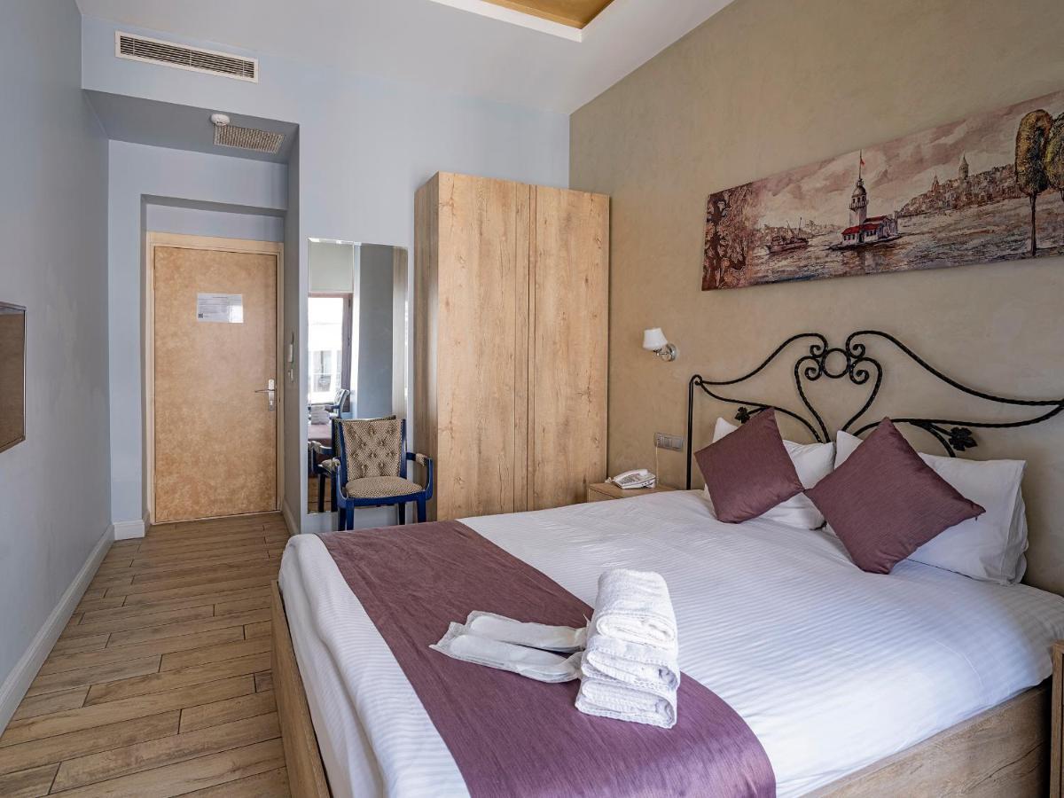 Standard Double Room,1377514295:JPEG
