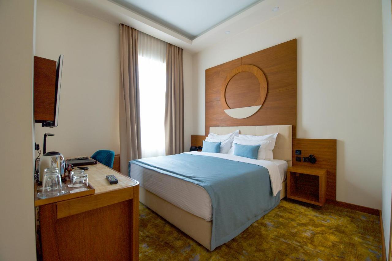 King Studio with Spa Access