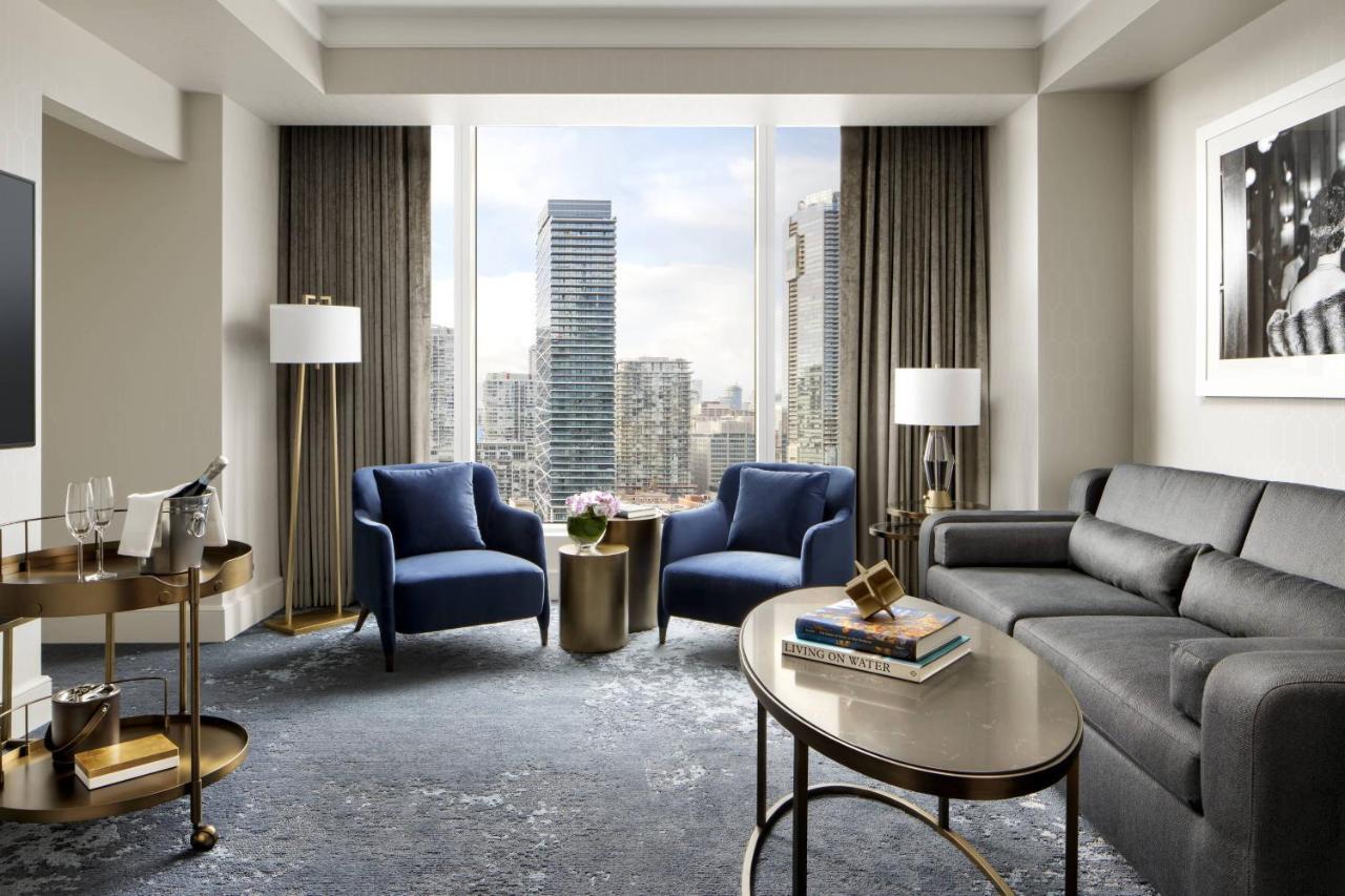 One Bedroom Corner Suite City View 1 King bed living room sofabed