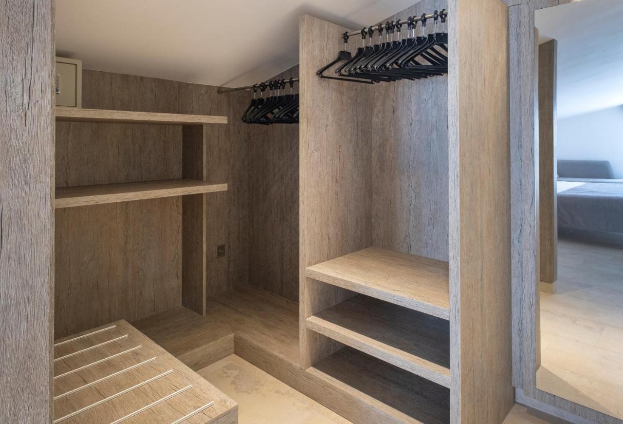 Luxury Apartment with Sea View,1381688333:JPEG