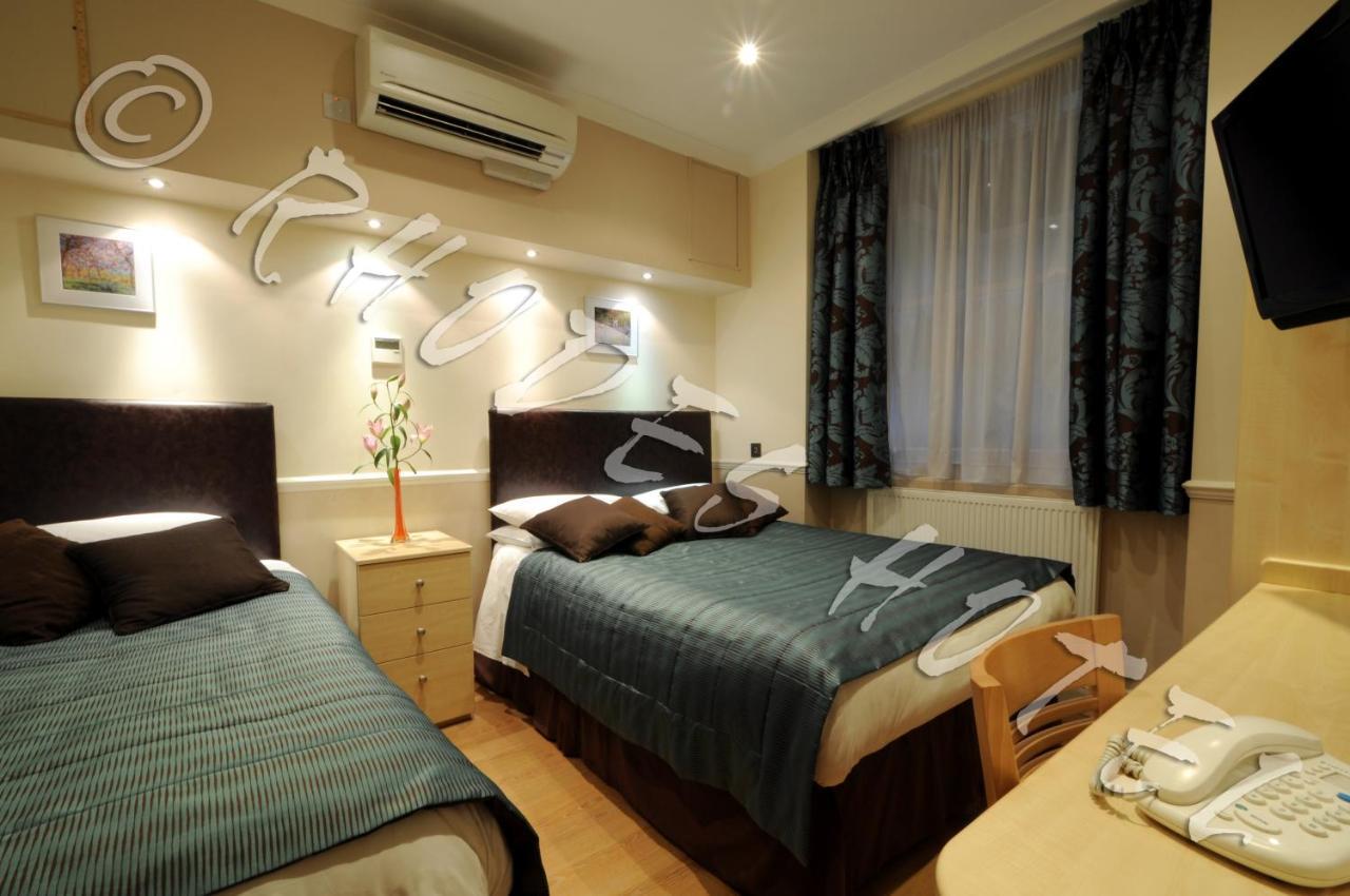 Small Triple Room Lower Ground