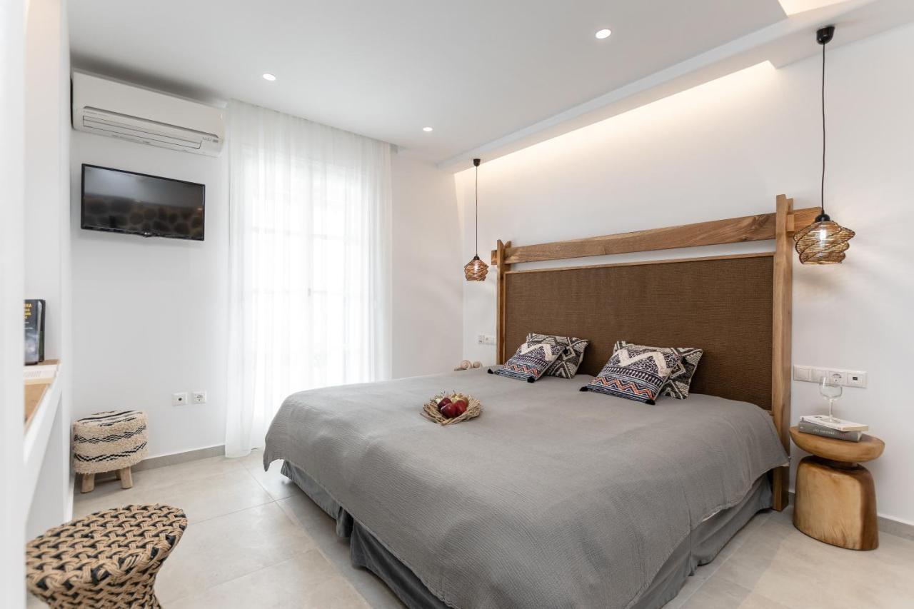 Premium Double Room Pool View,1382511611:JPEG