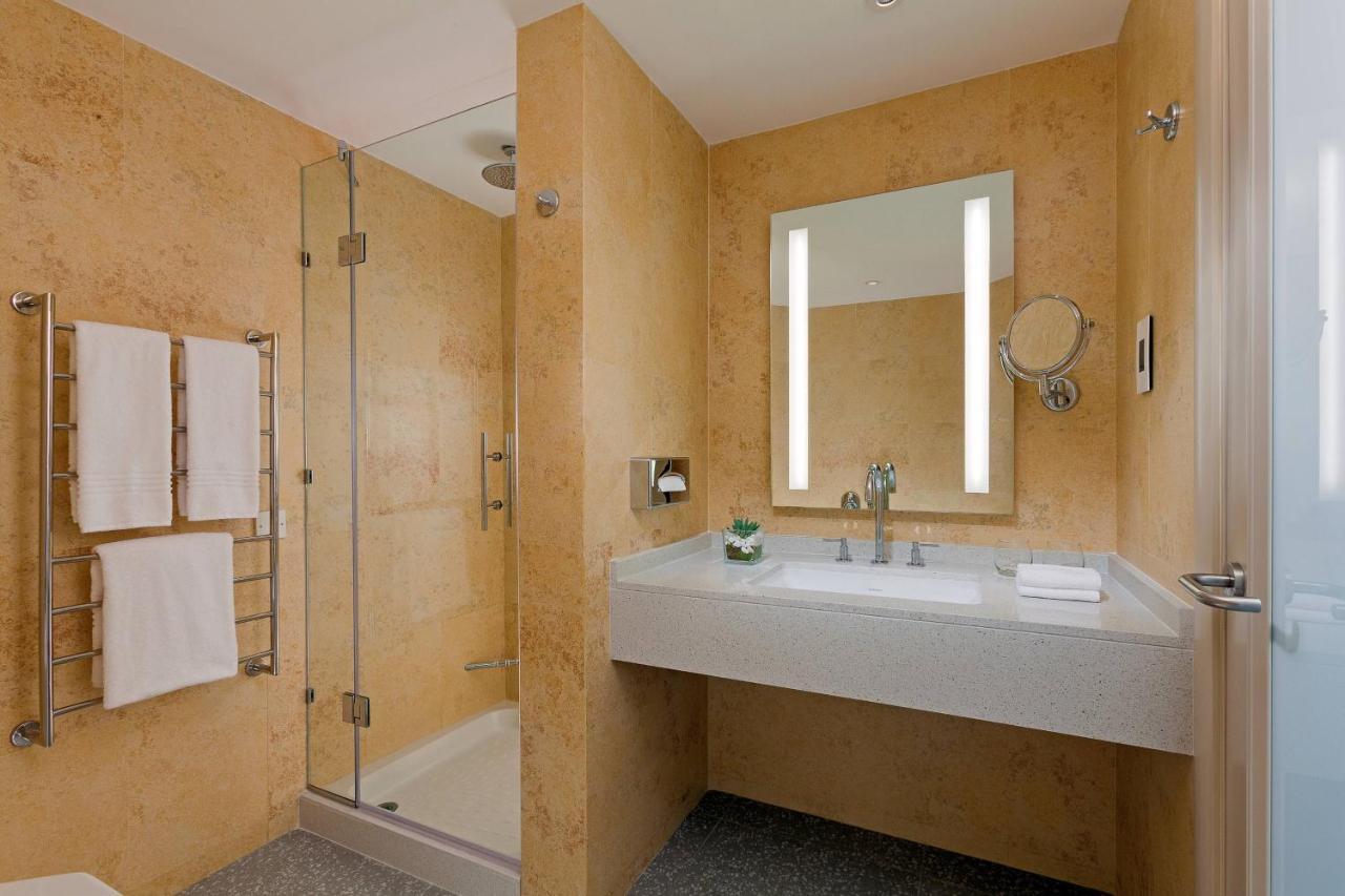 Junior Suite, Town View with M Club Lounge Access
