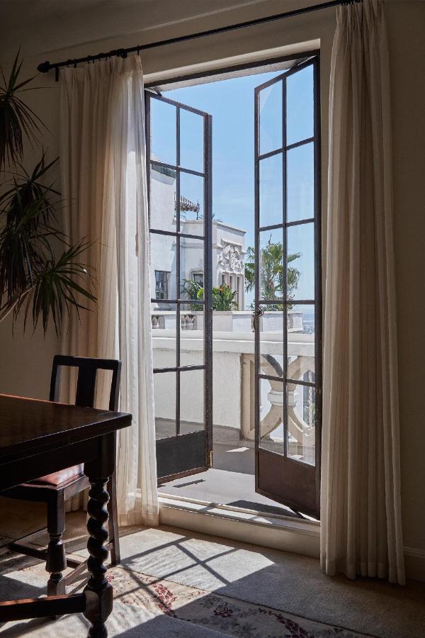 One-Bedroom Suite,1397019590:JPEG