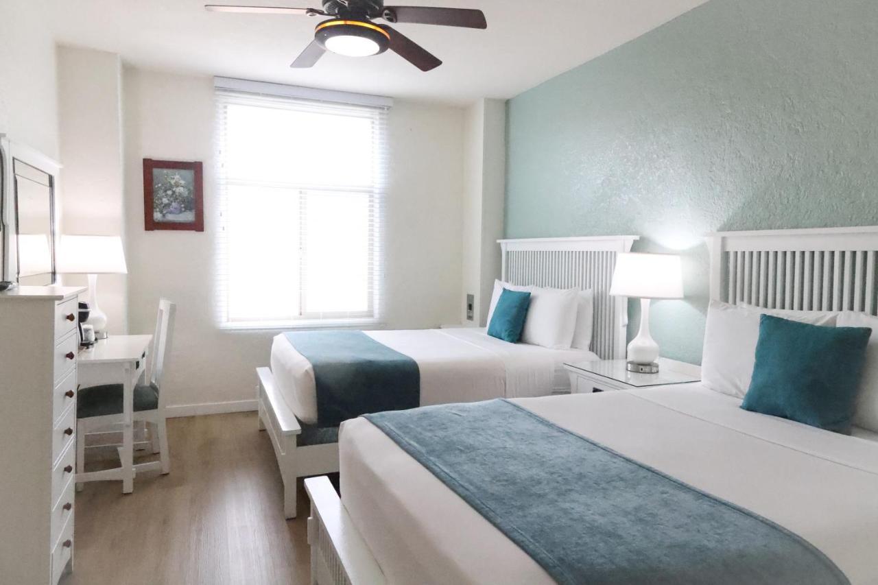 Queen Room Two Queen Beds