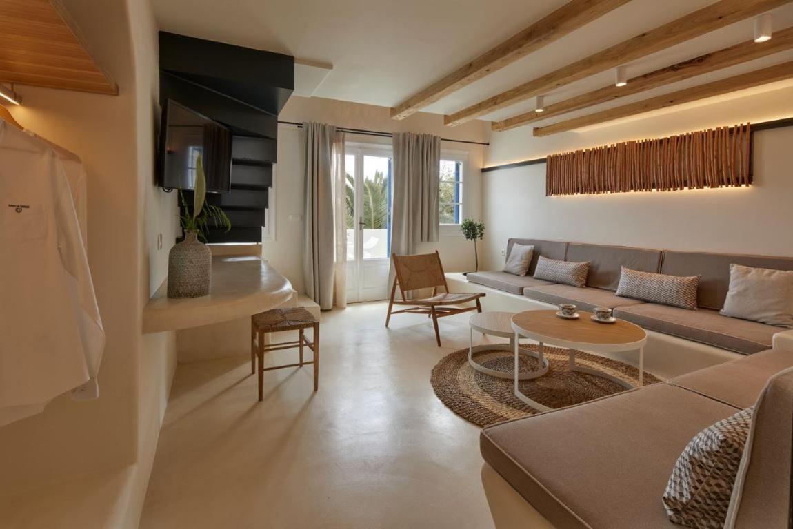 Suite Deluxe - over 2 plan