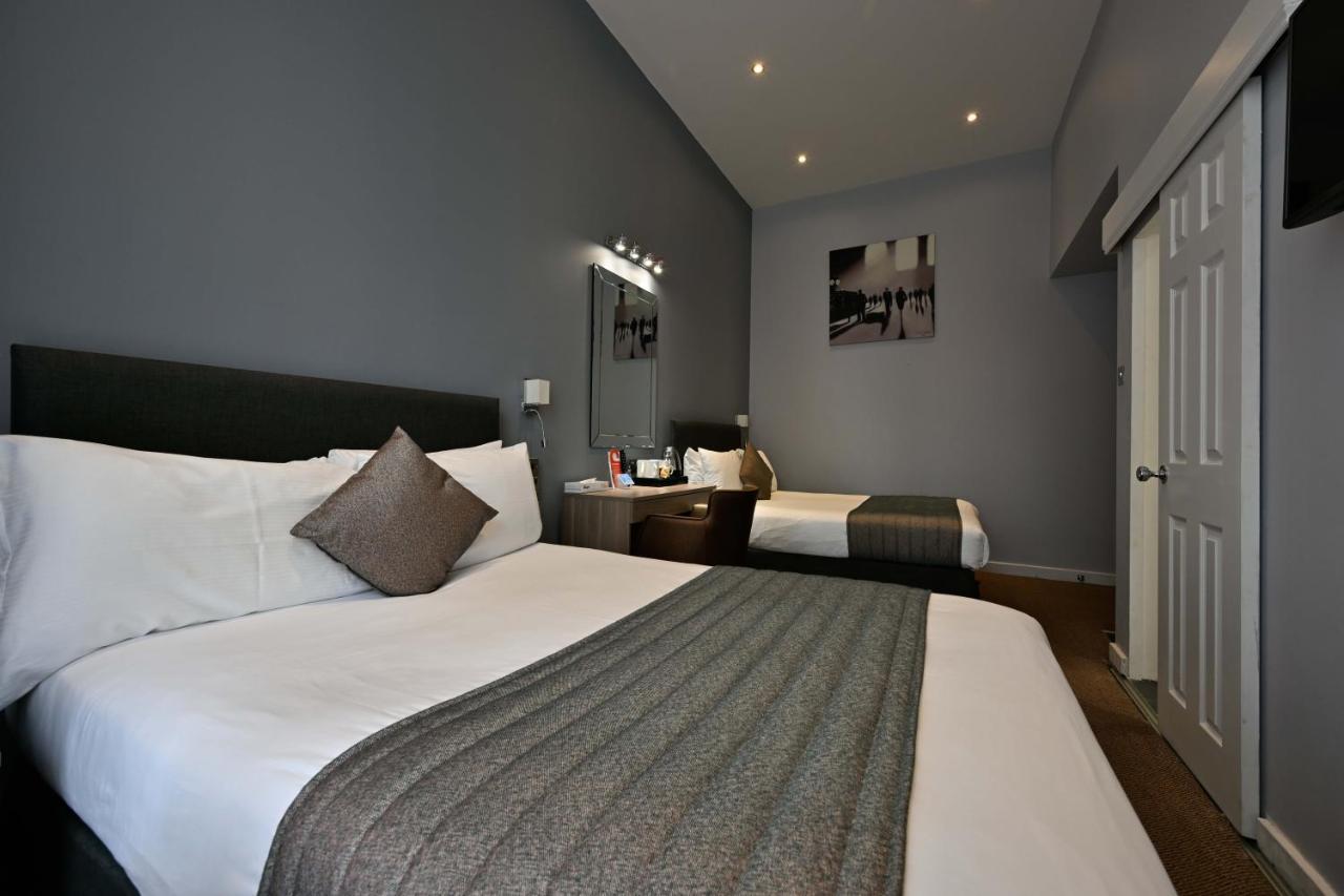 Quadruple Room,1414161230:JPEG