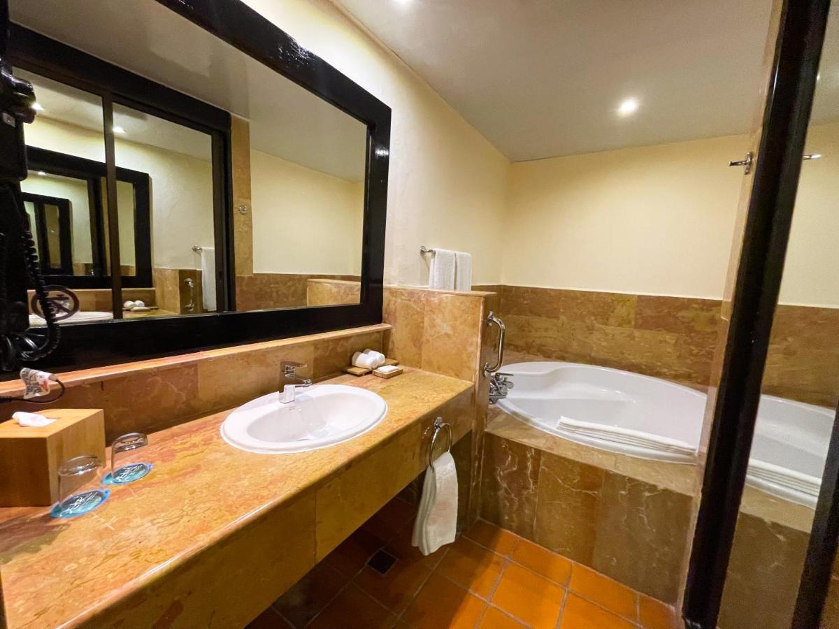 Premium Junior Suite