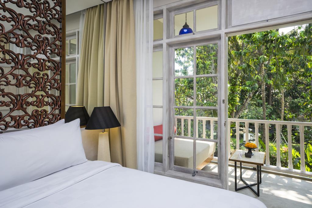 Deluxe Double or Twin Rooms