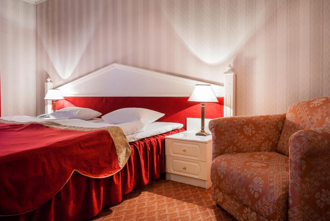 Deluxe Double Room,1588051579:JPEG