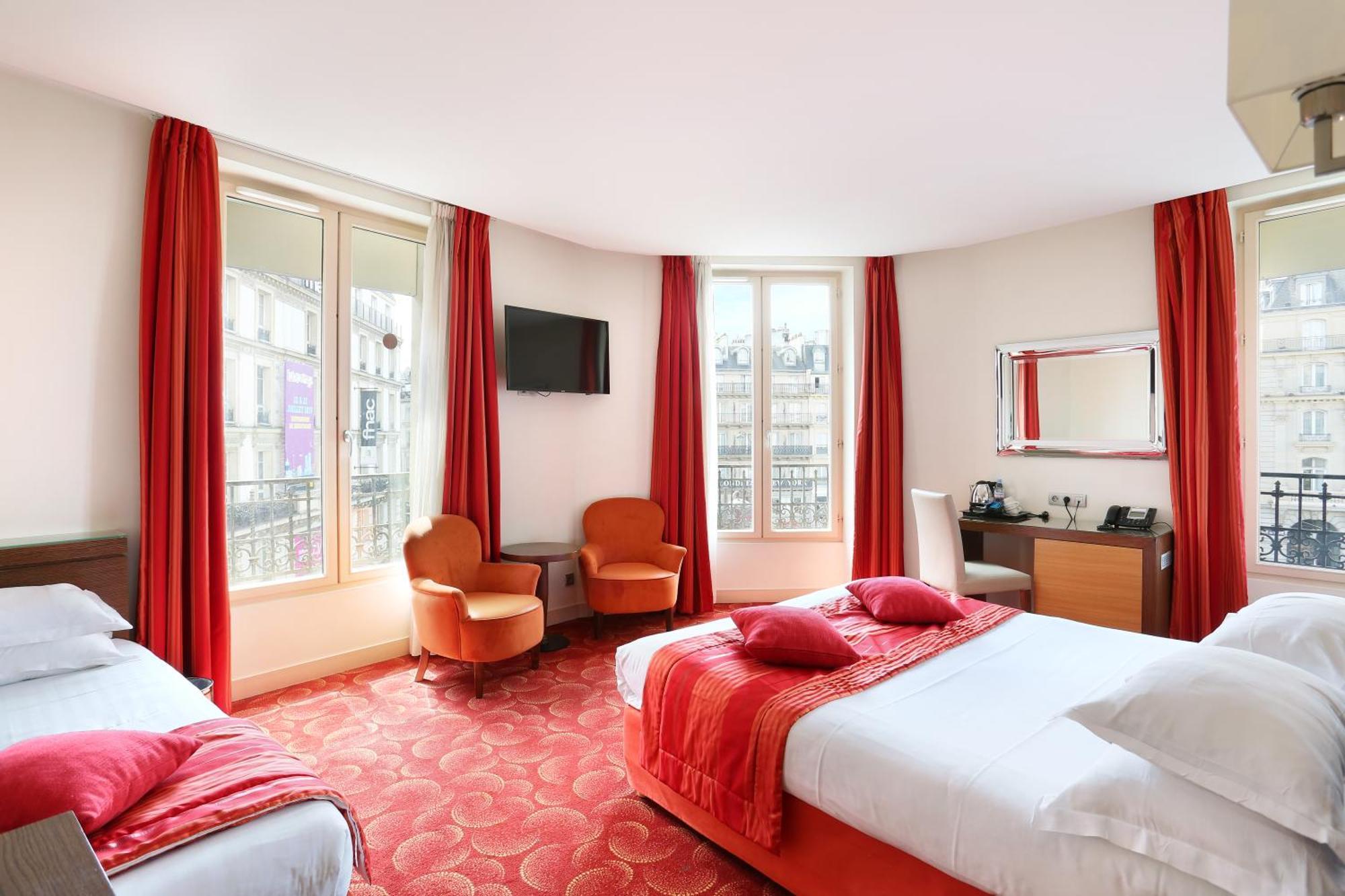 Triple Room