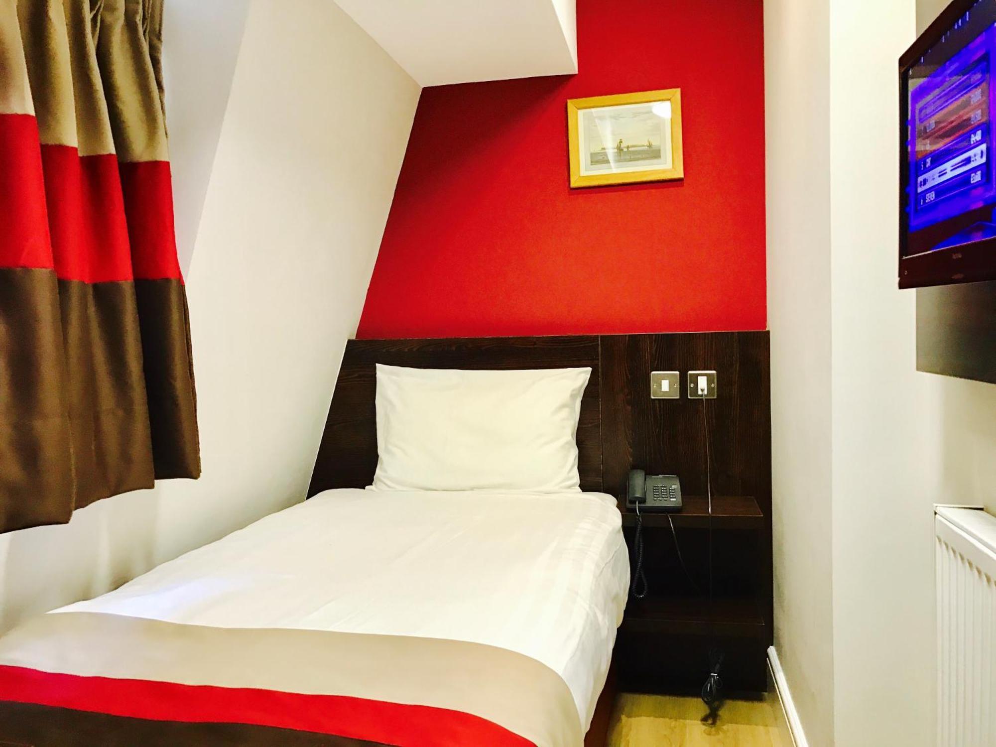 Economy Single Room Separate Private Bathroom