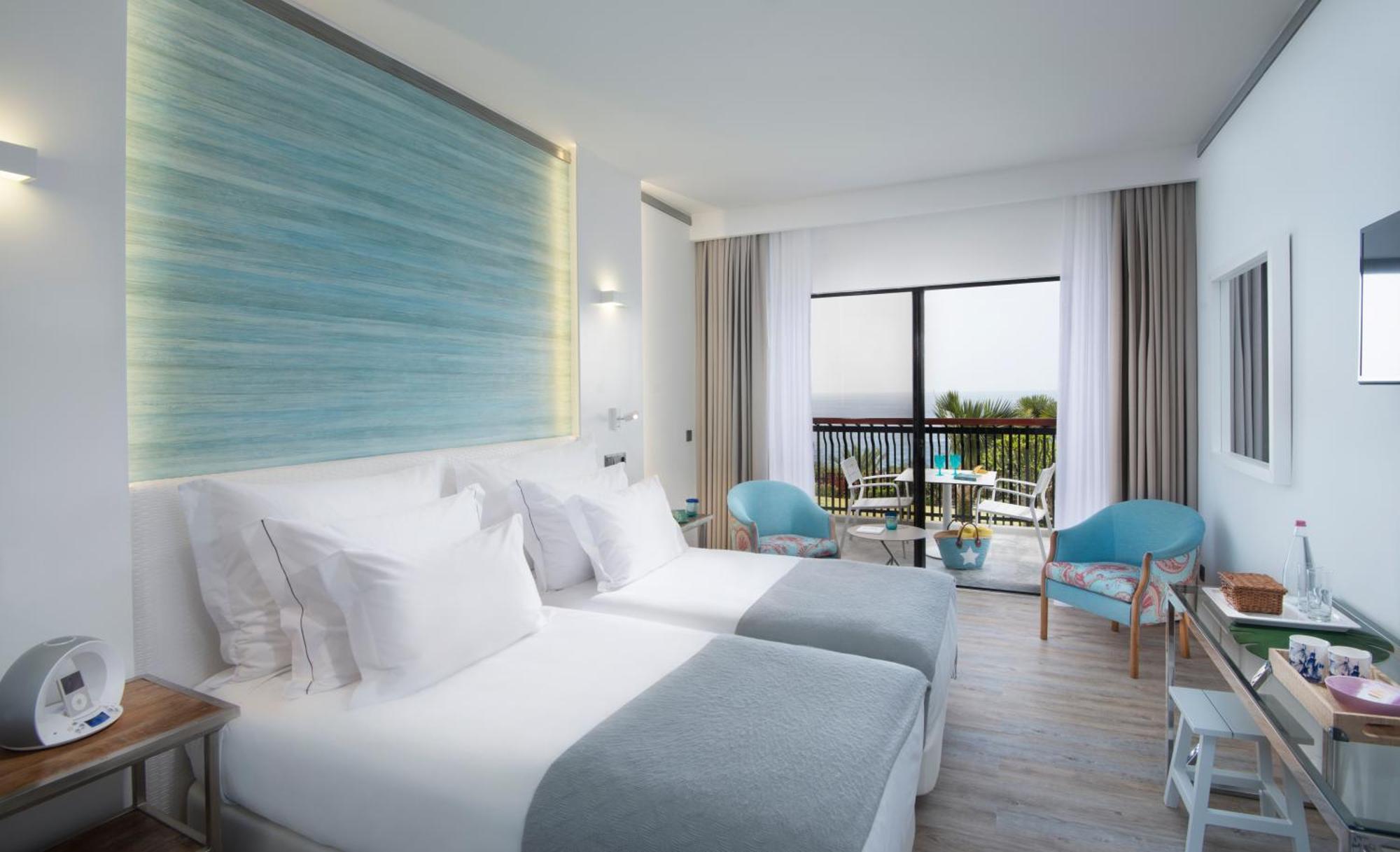 Triple Room Sea View