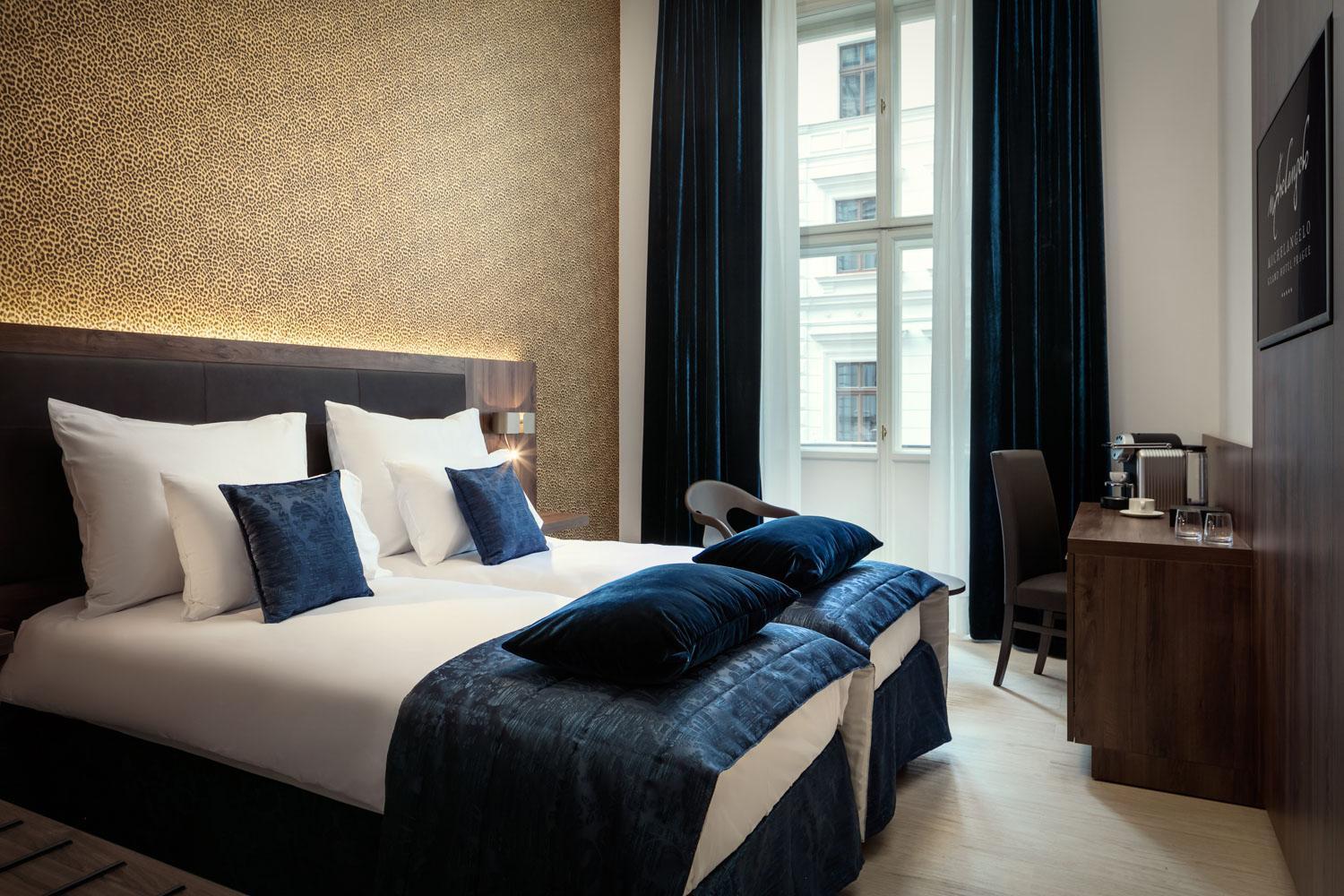 Deluxe Double or Twin Room,786299340:JPEG