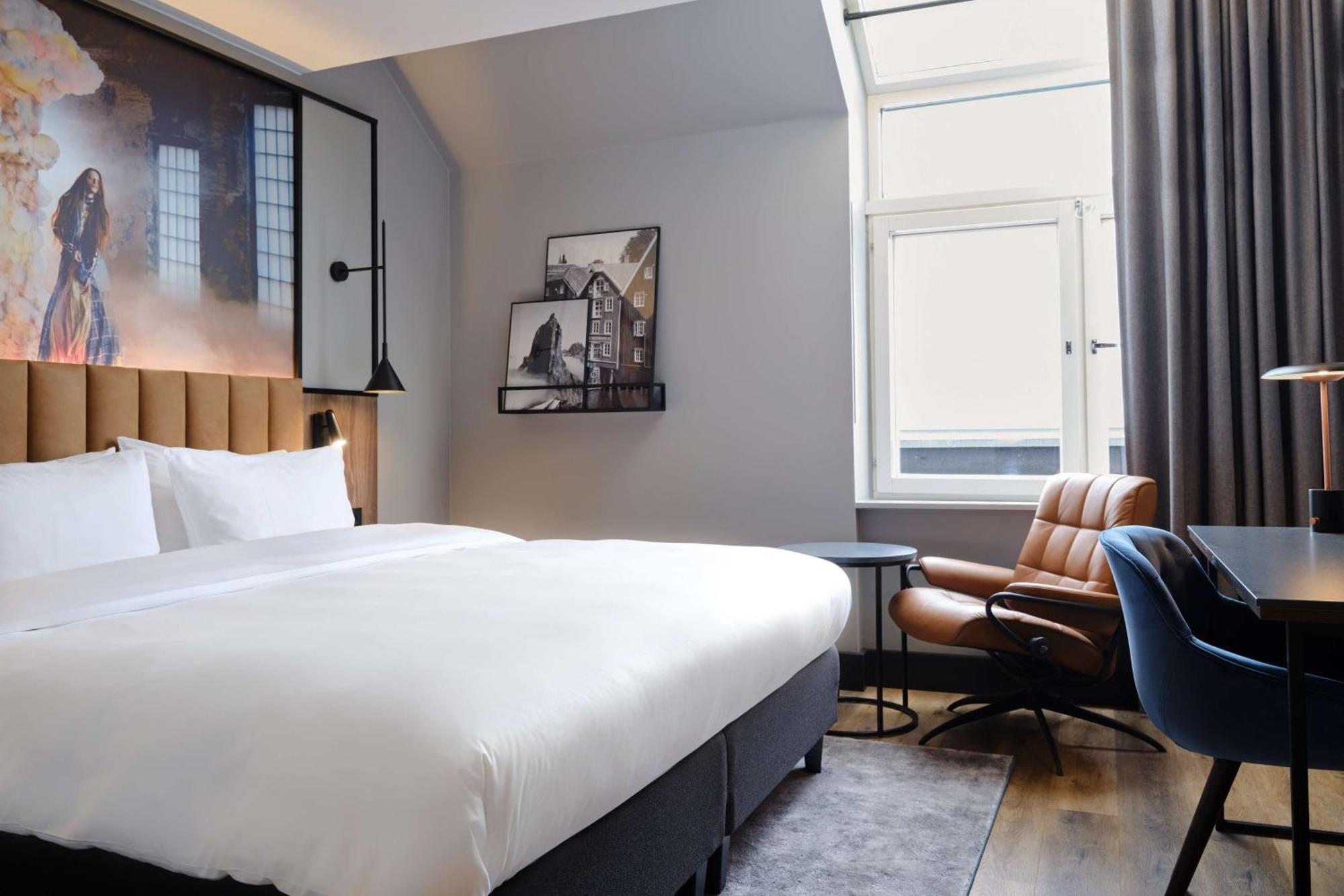 Premium Room Skyline View,1590342158:JPEG