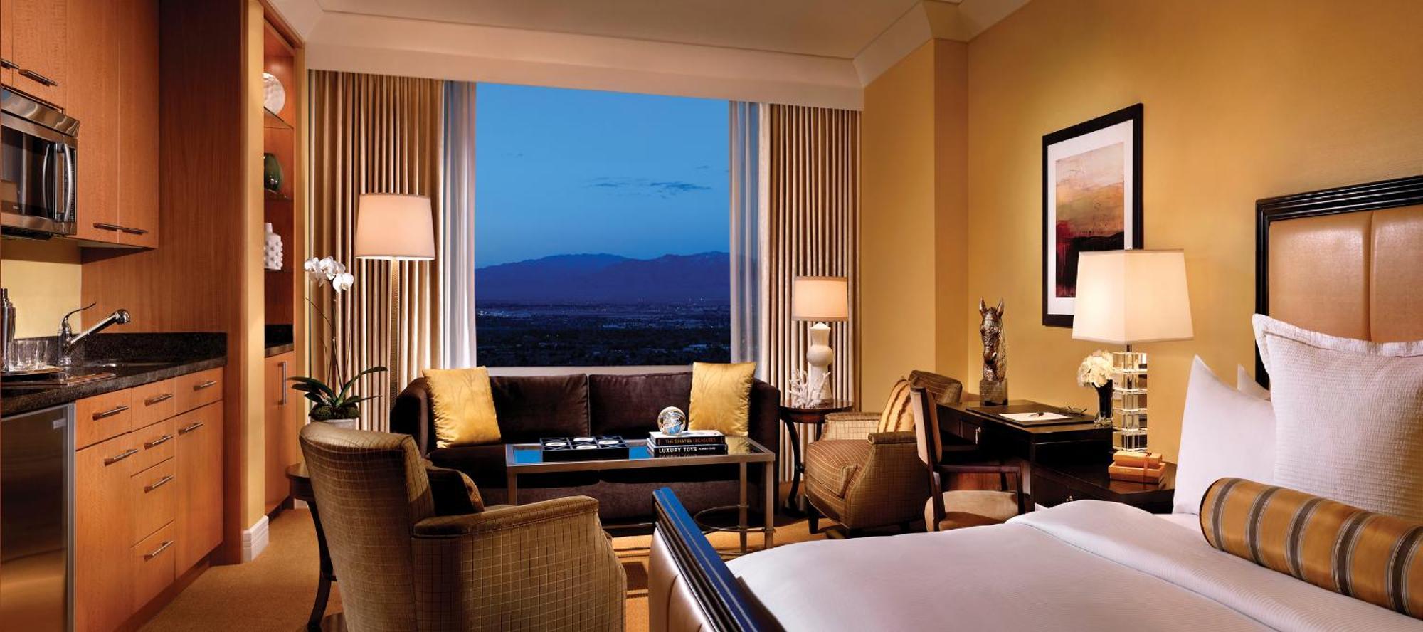 Superior King Room