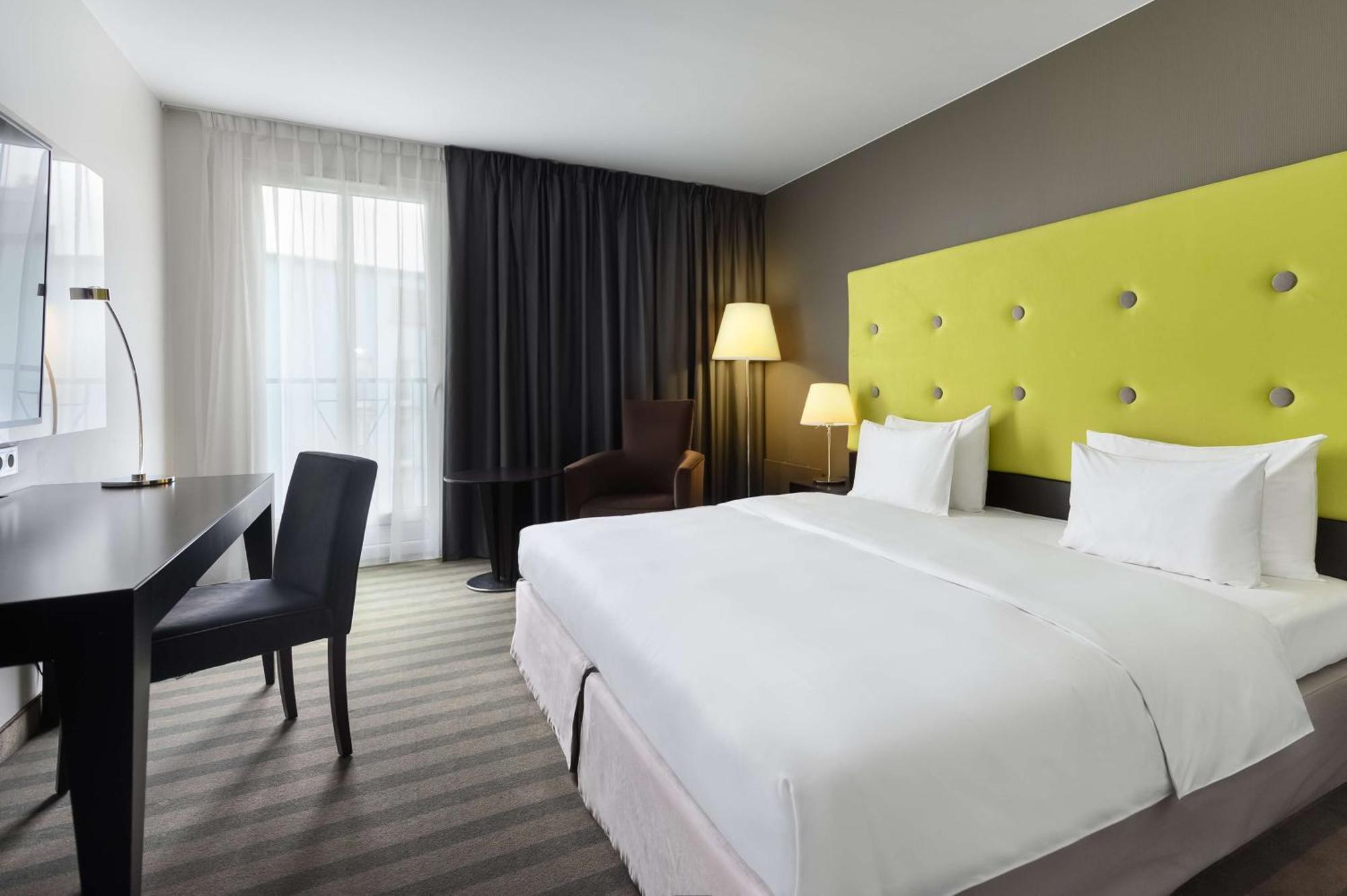 Standard Room,1277008156:JPEG