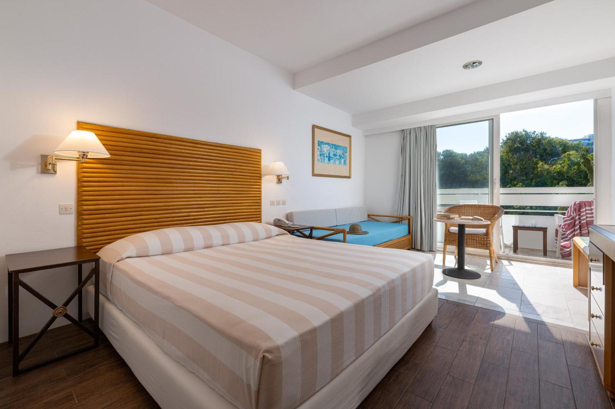 Single Room with Garden View,1436650249:JPEG