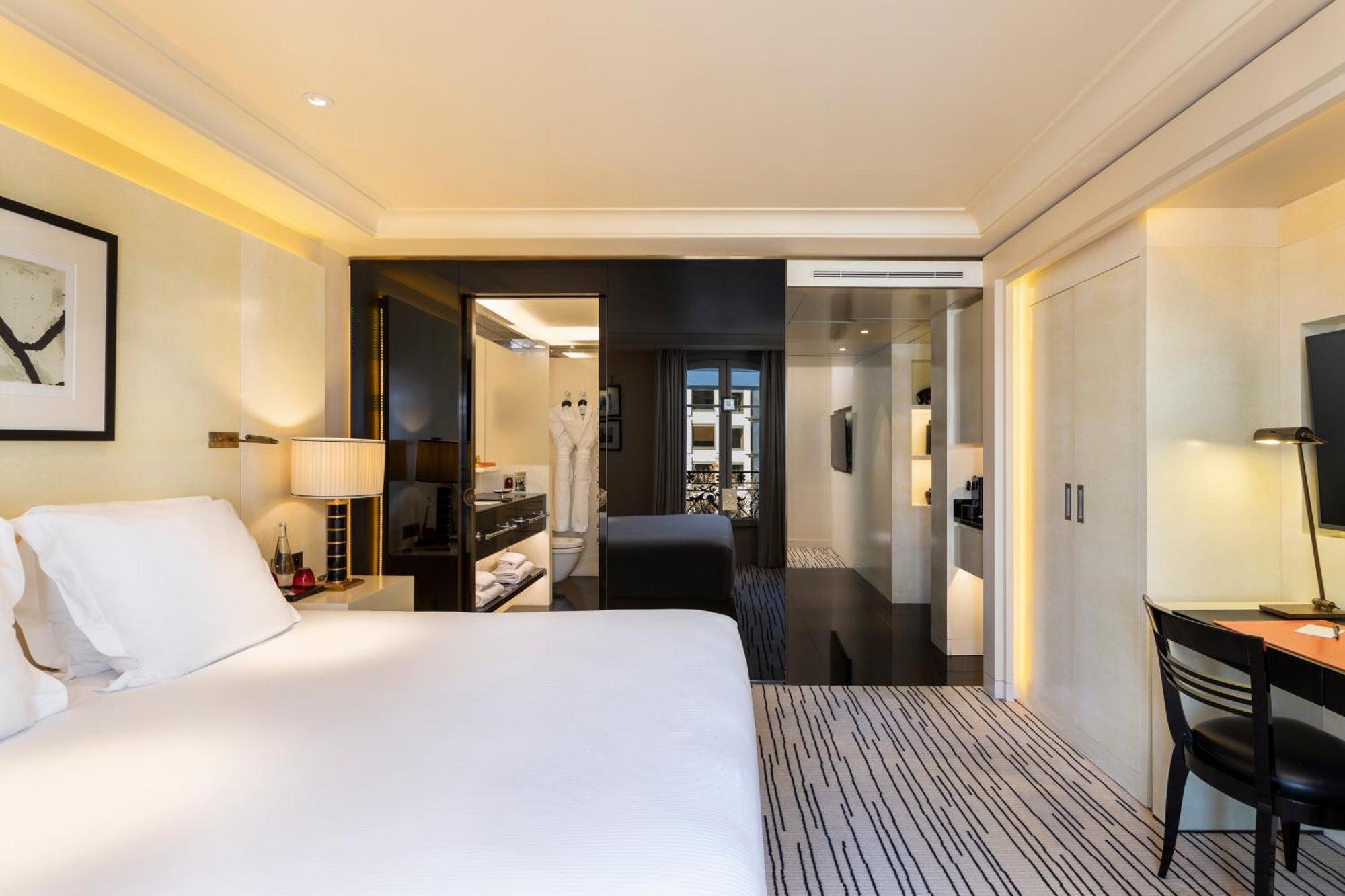 Suite Terrace City View
