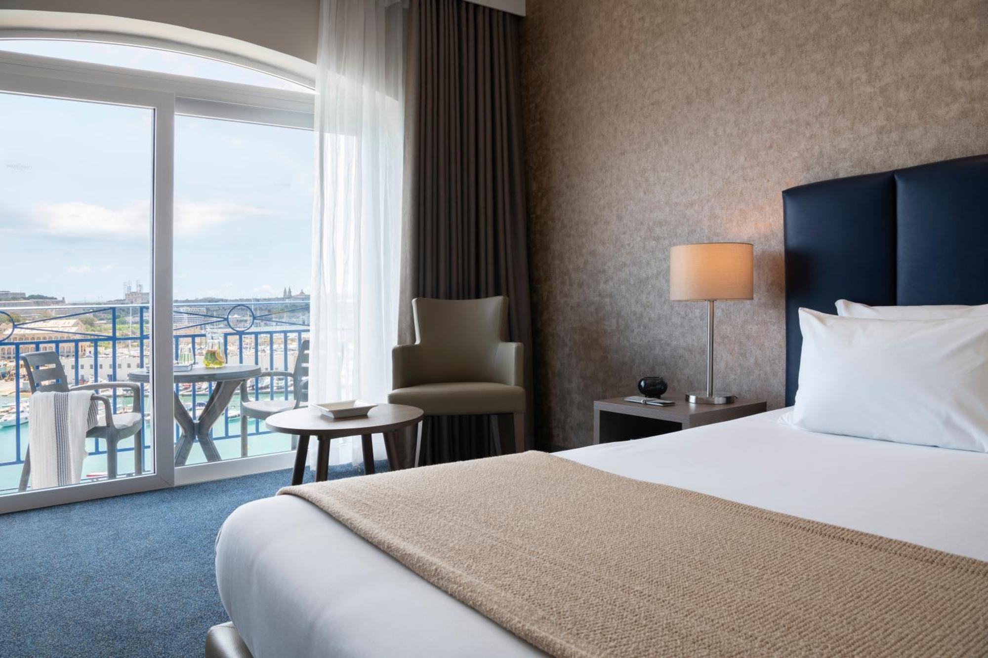 Superior Double or Twin Room Sea View