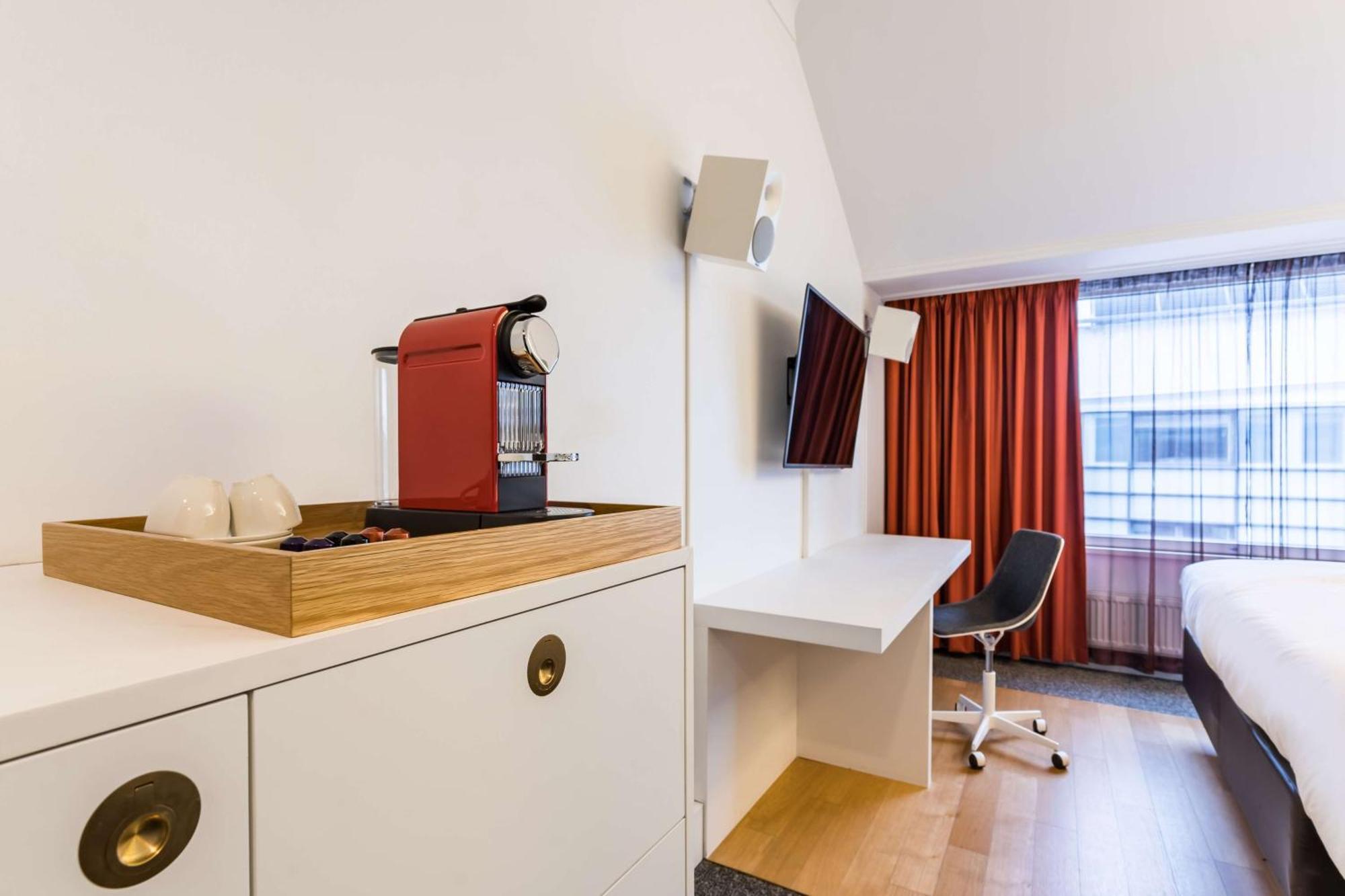Room Executive lounge access