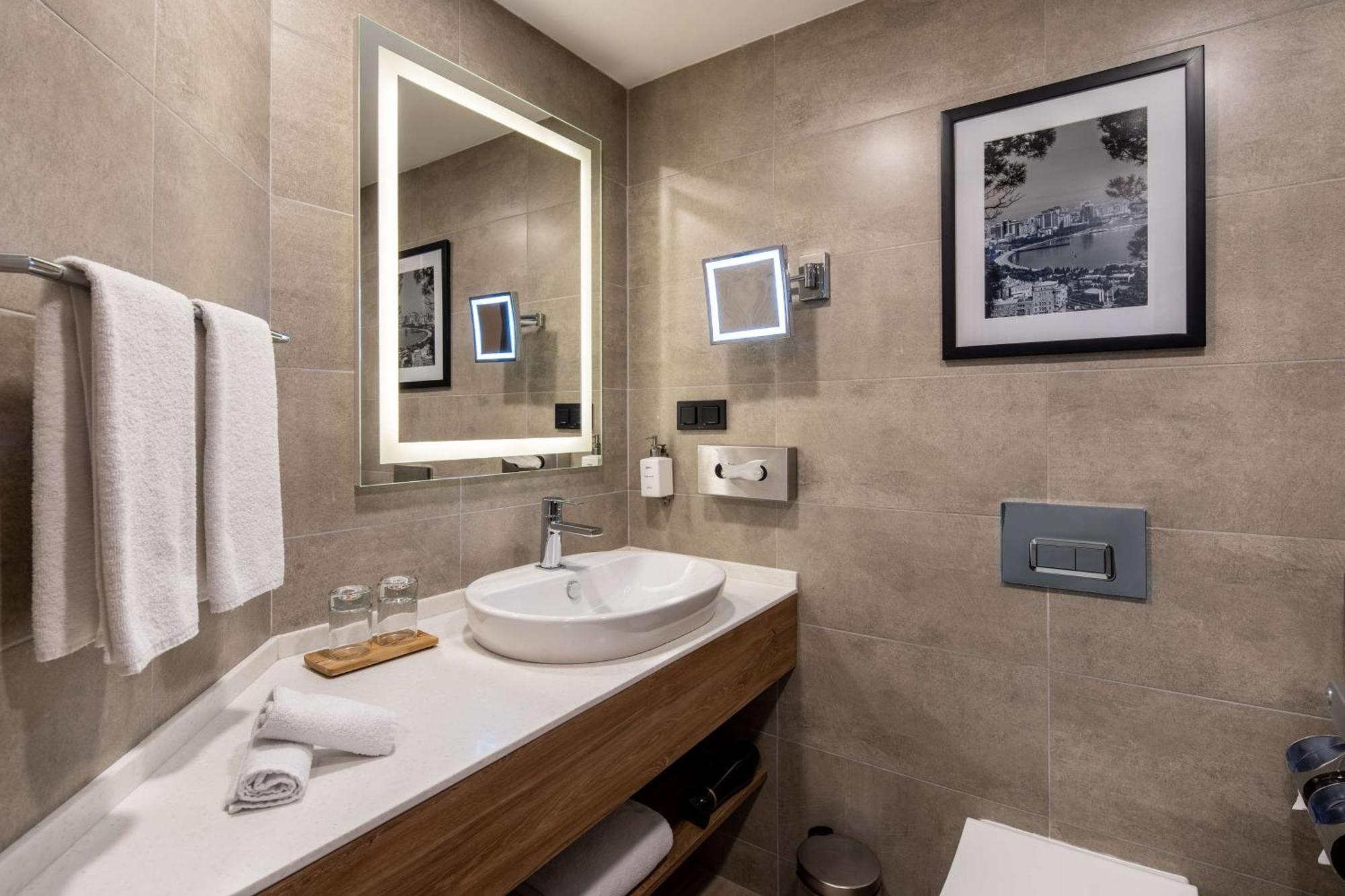 Junior Suite High Floor