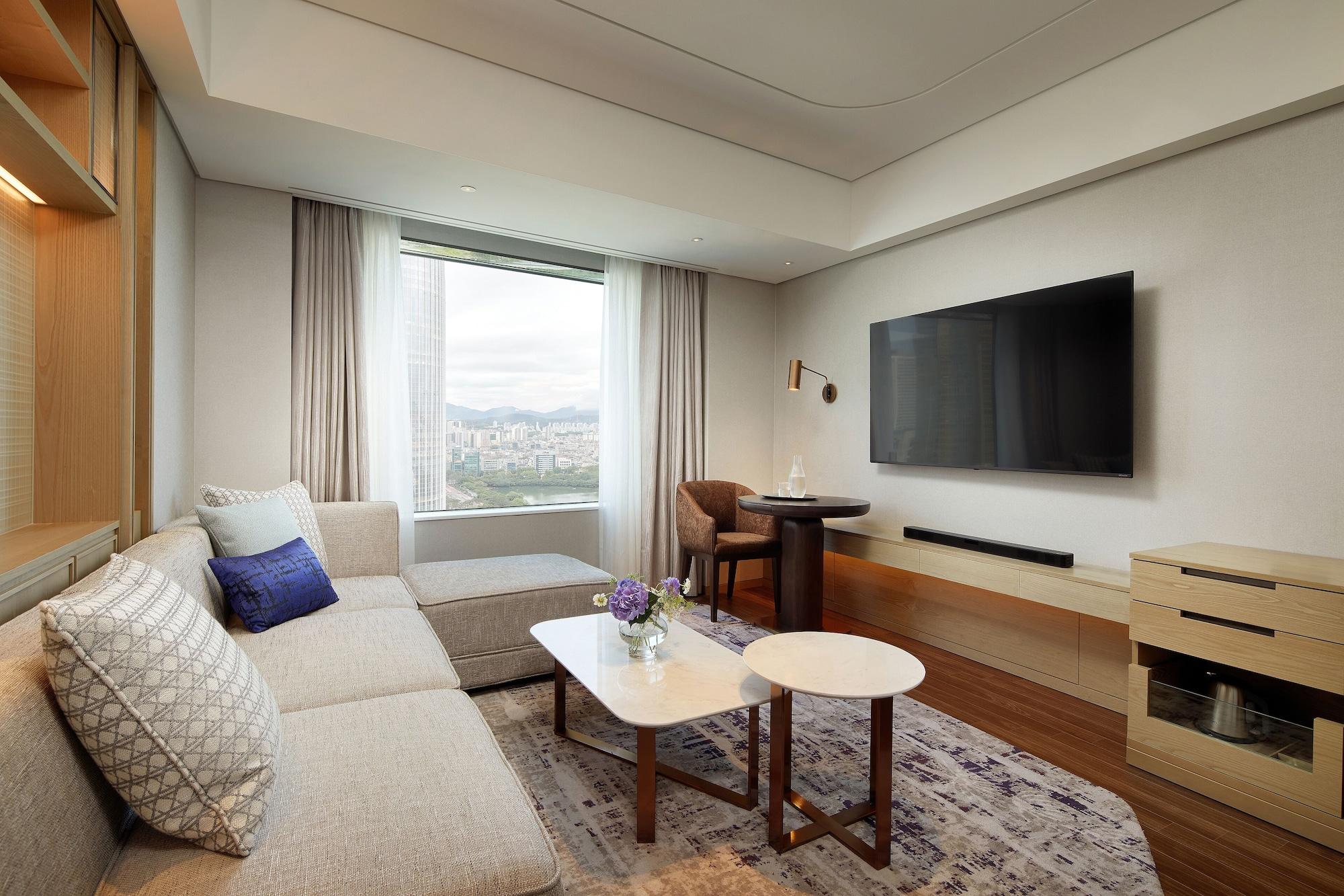 Junior Hollywood Double Double Room