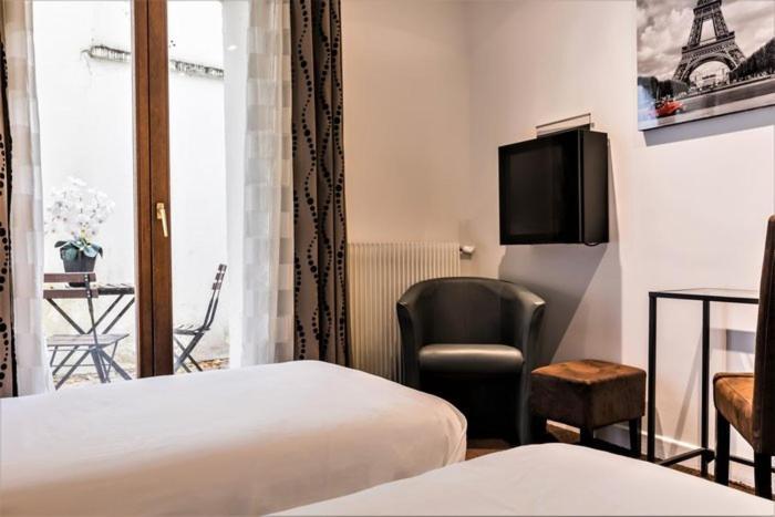 Comfort Triple Room