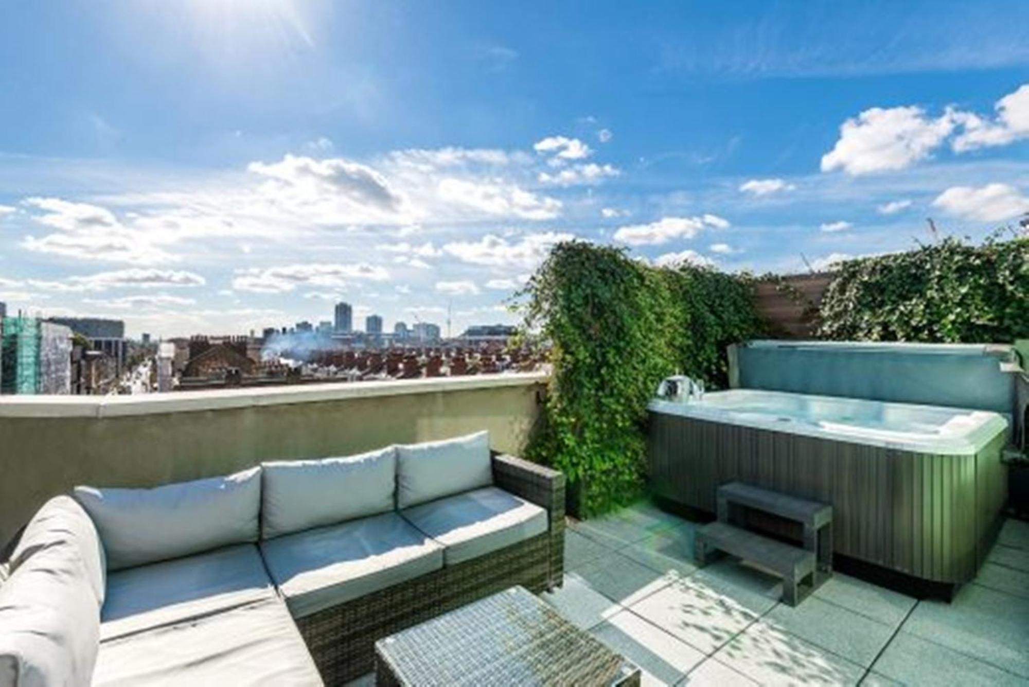 Dobbeltrom Deluxe med terrasse og boblebad