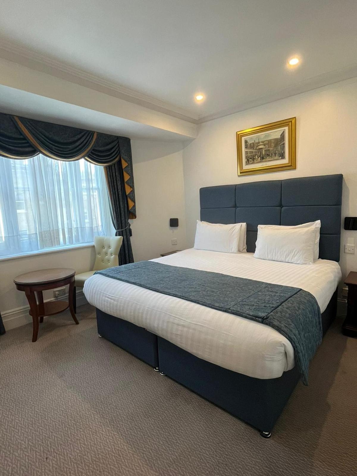 King-Size Double Room,1445382682:JPEG
