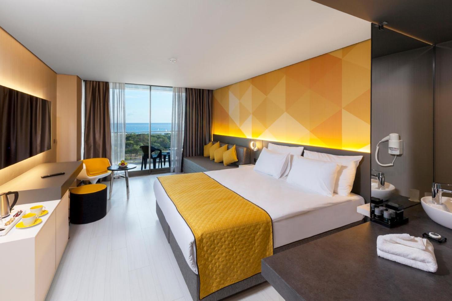 Double or Twin Room with Lake View,1652778629:JPEG