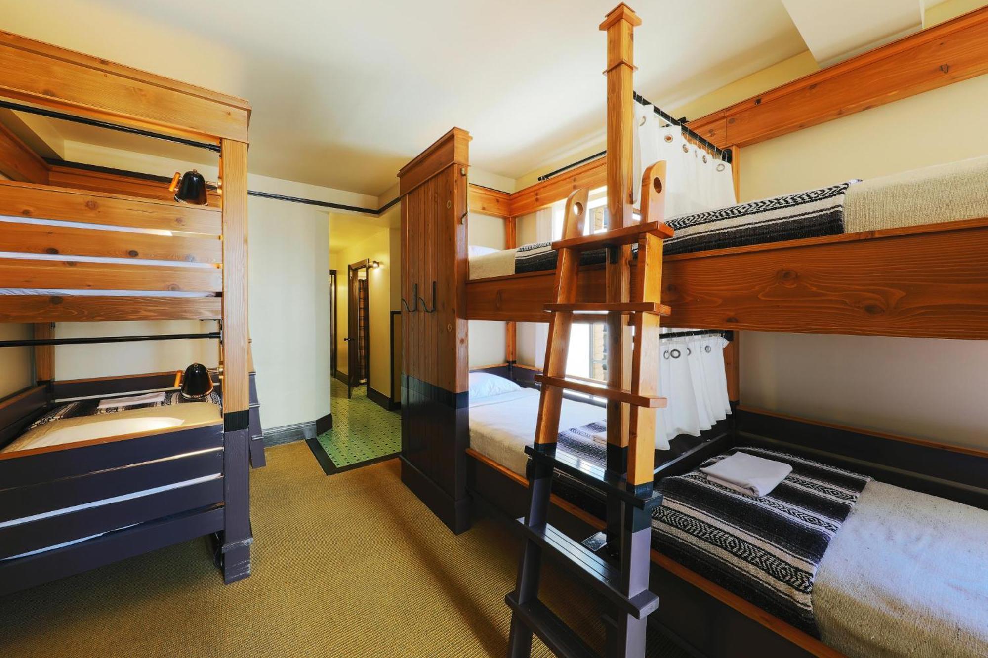 Bed Eight-Bedroom