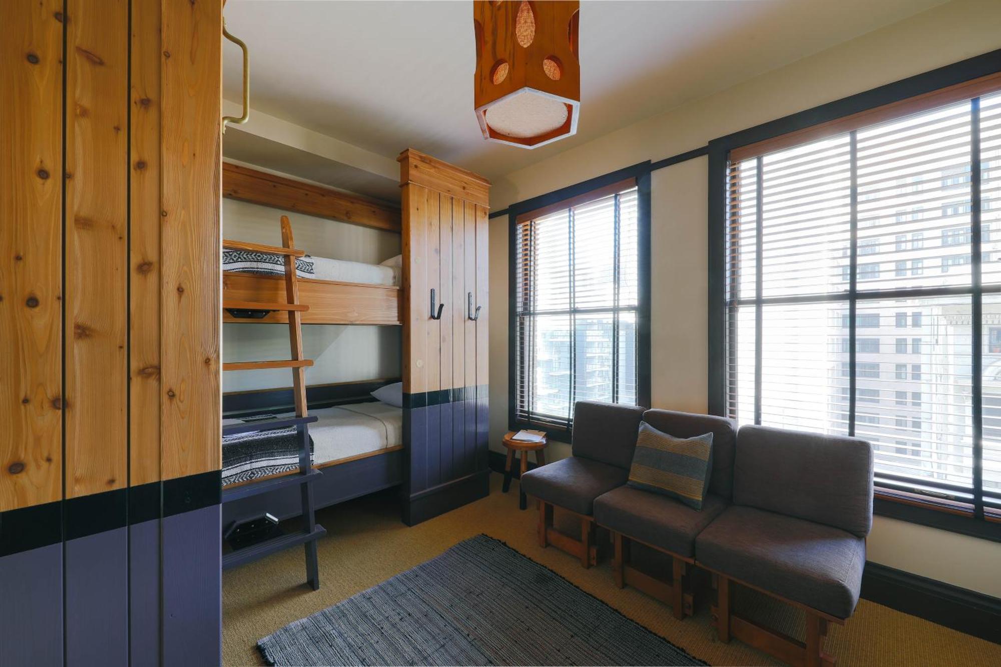 Bed Six-Bedroom