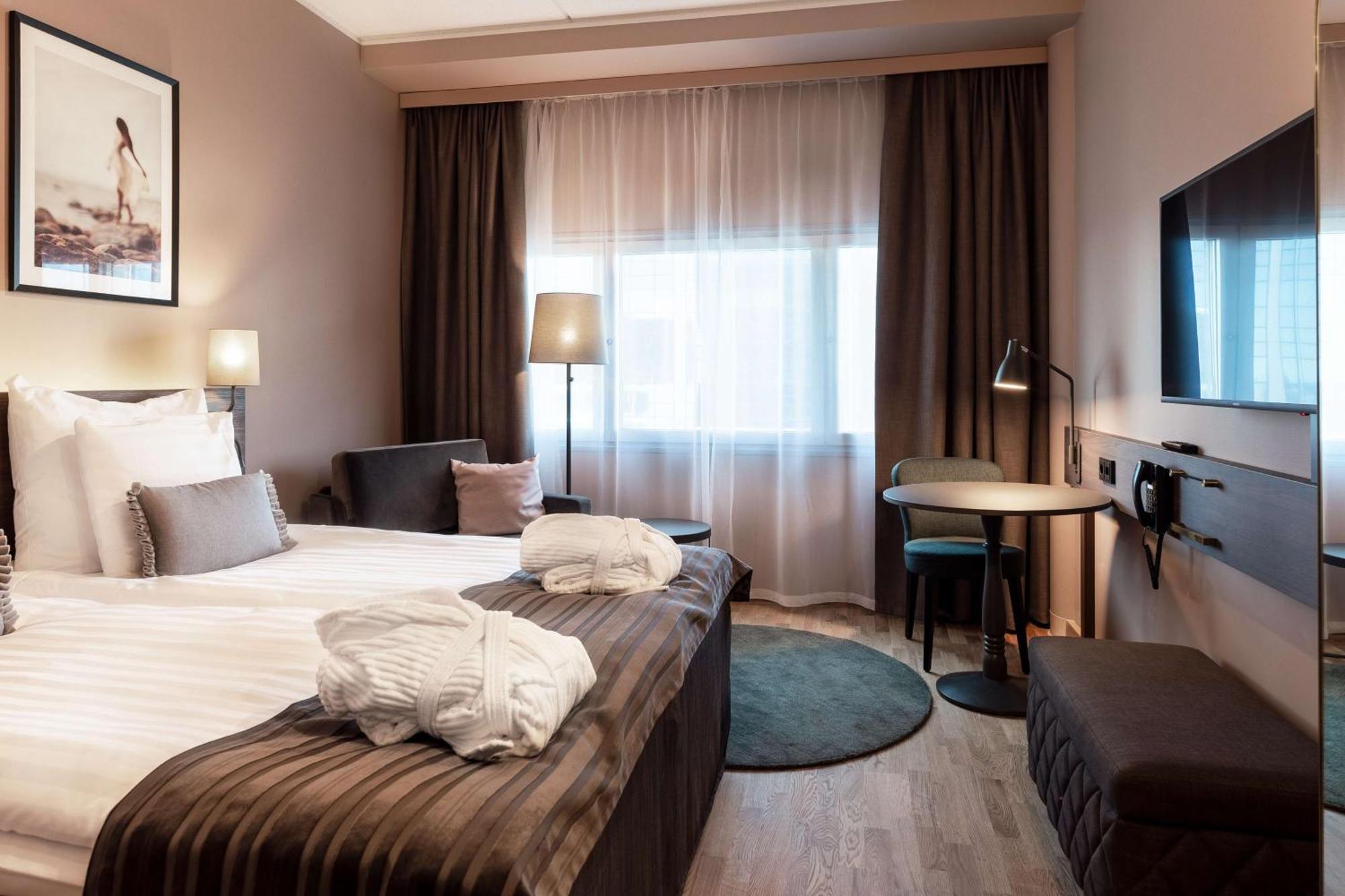 Superior King Room,1453088878:JPEG