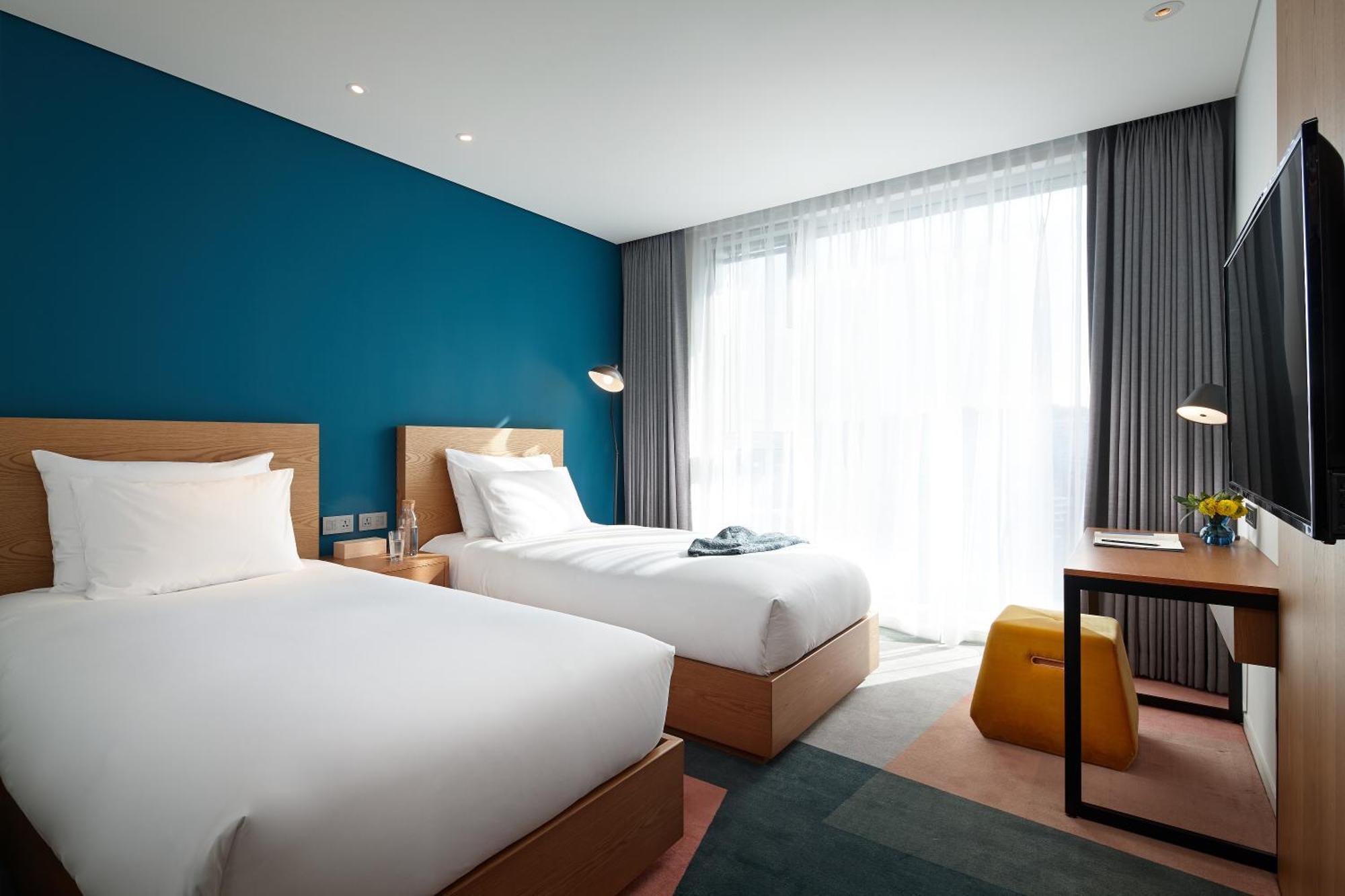 Flash Standard Family Twin Room