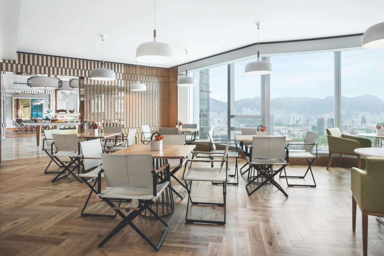 – Club Executive Deluxe & Hotel Credit
