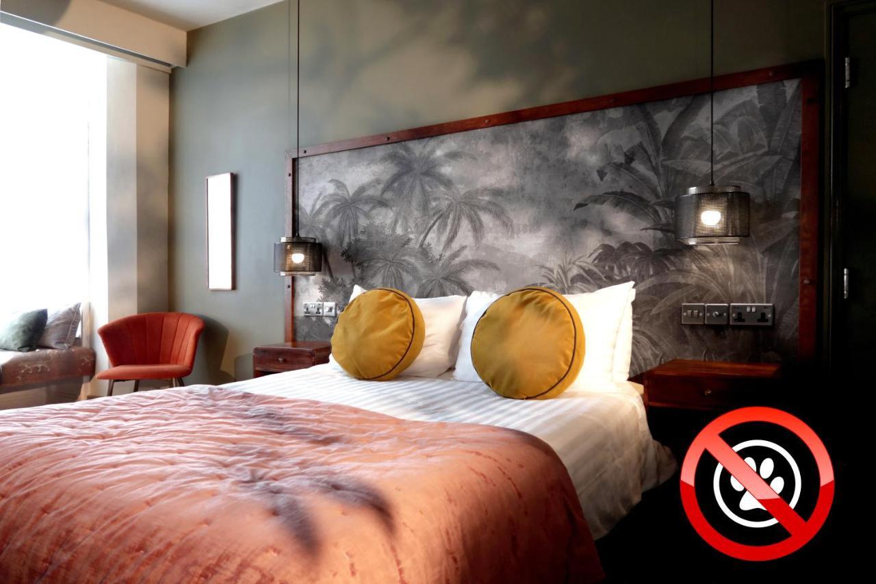 Deluxe Double Room with Side Sea View,1523813659:JPEG