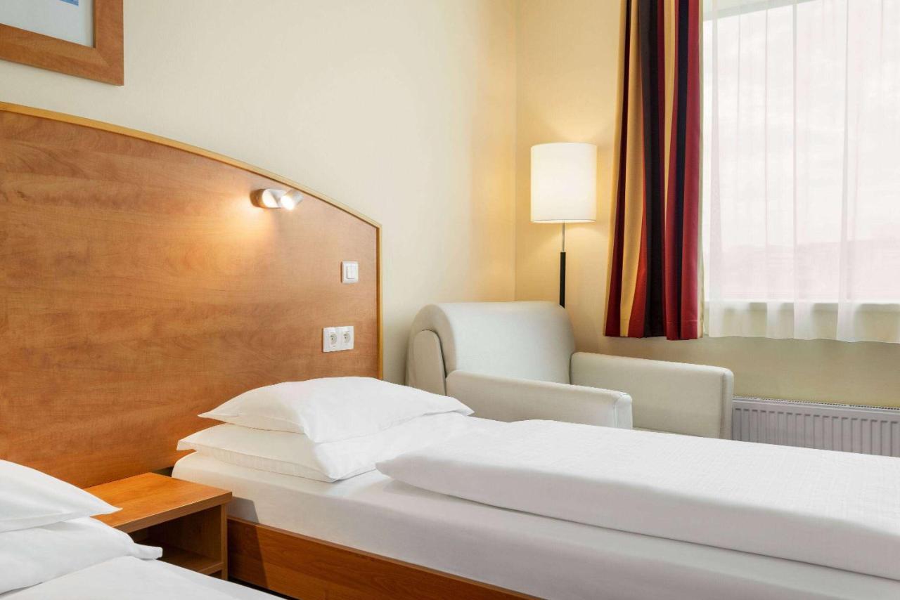 Comfort Twin Room,1498676455:JPEG