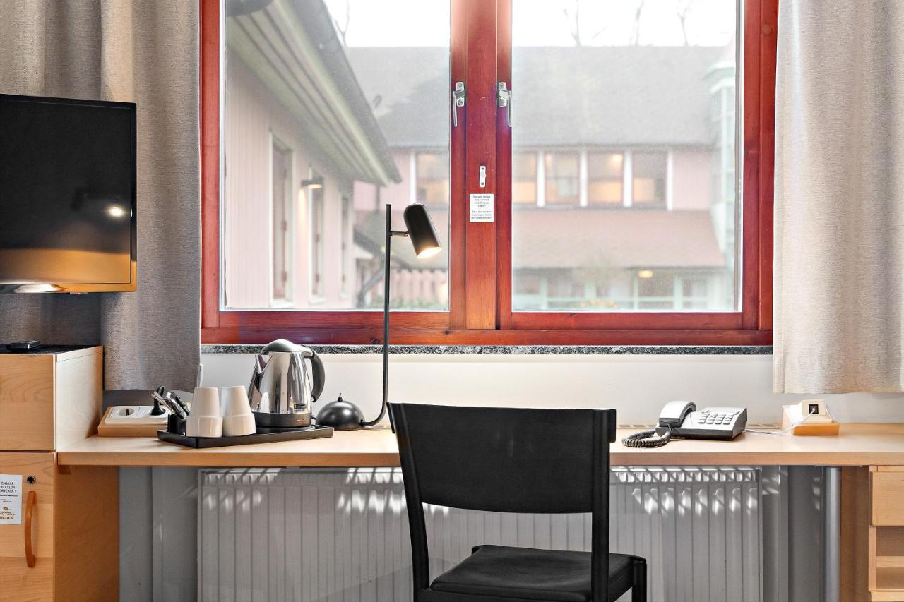 Standard Queen Room,1498770307:JPEG