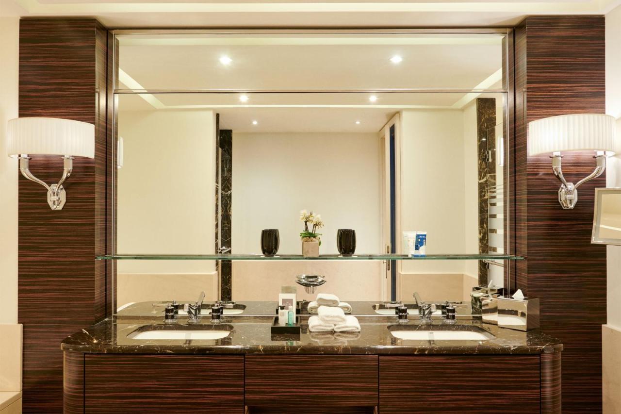 Macassar View 1 Bedroom Suite City view