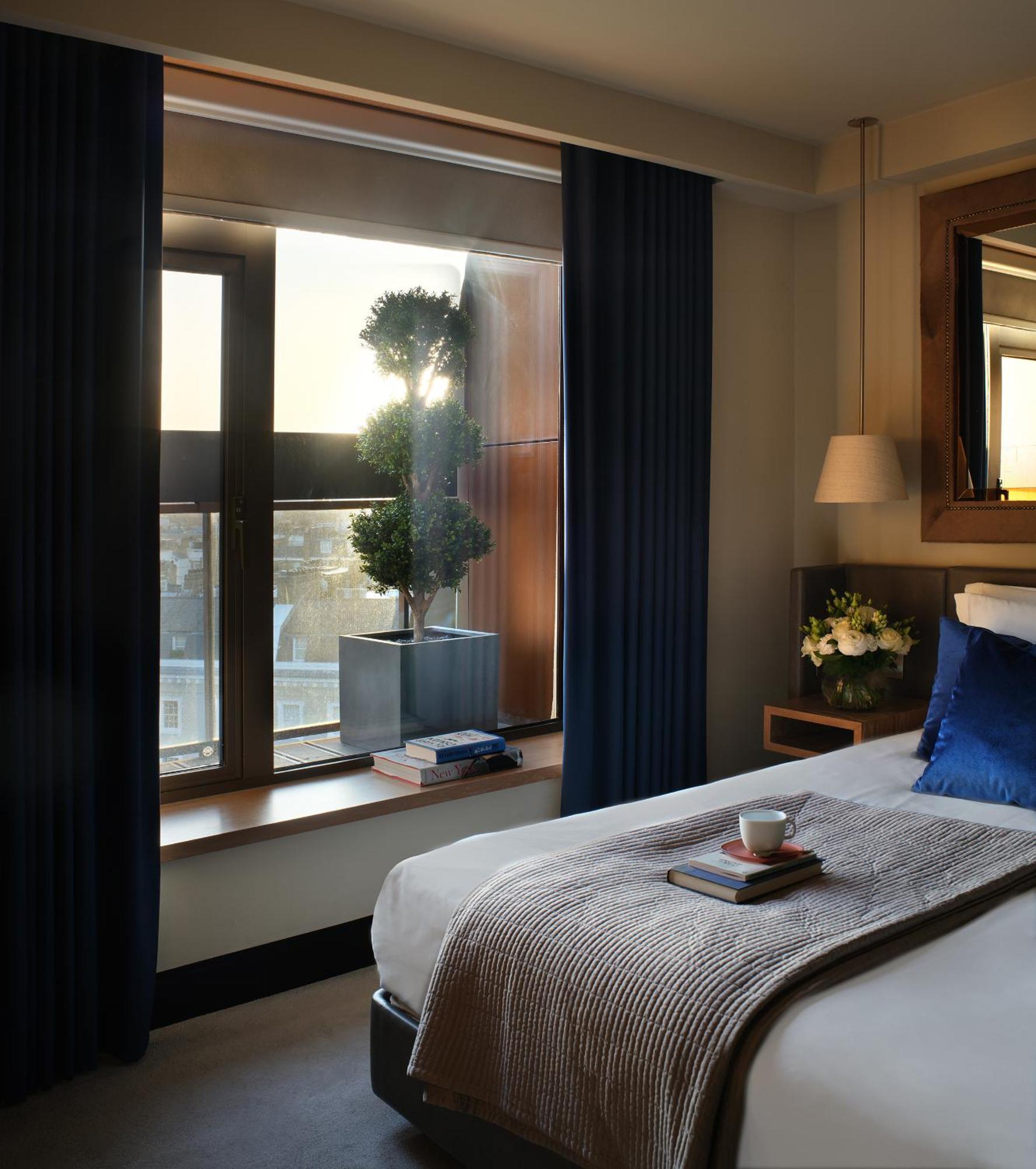 Lockhart Suite