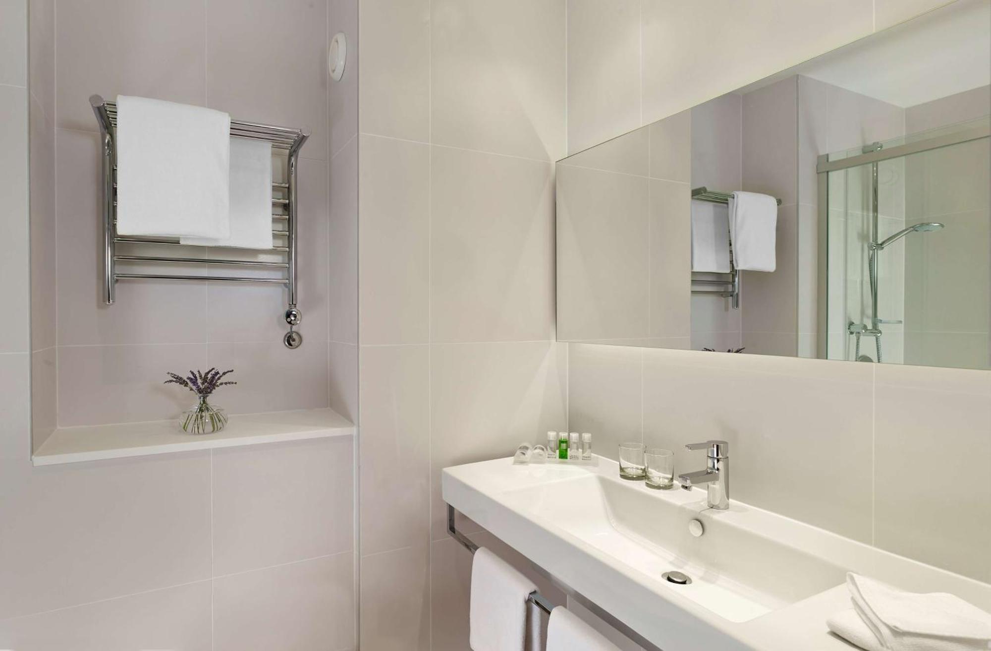 Superior Double or Twin Room with Sea View,1676752463:JPEG